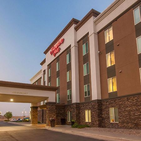 Hampton Inn - Грейт-Фолс Экстерьер фото
