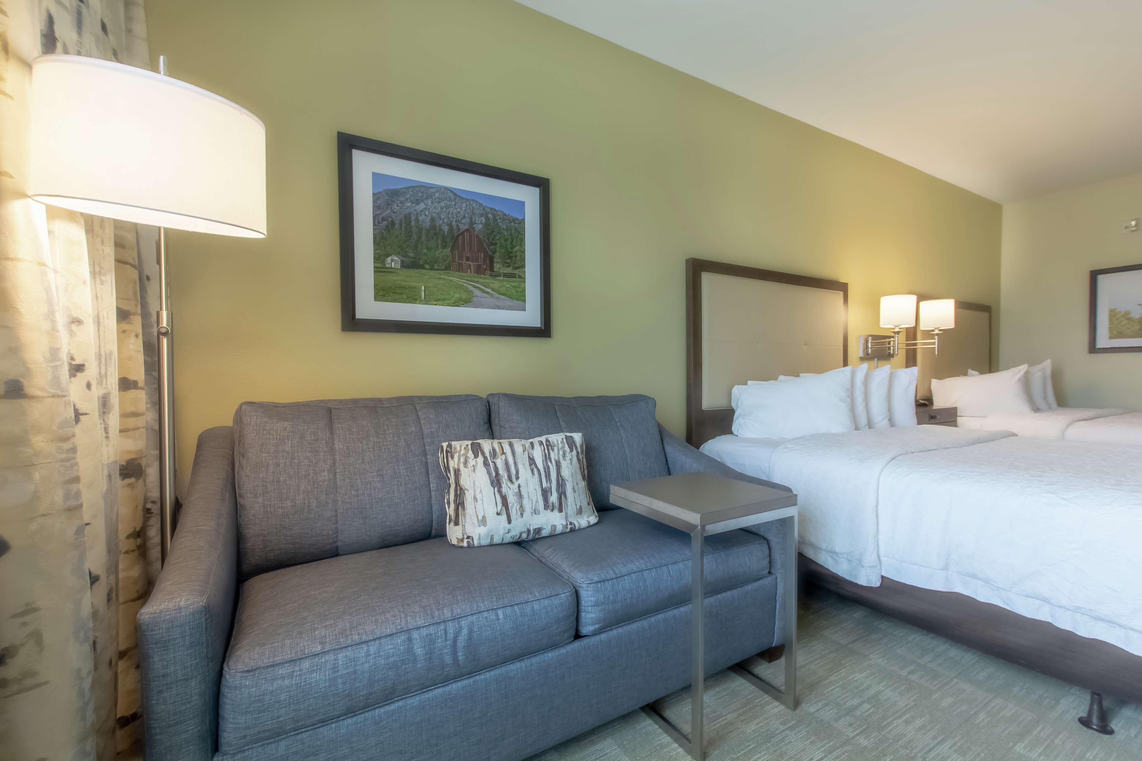 Hampton Inn - Грейт-Фолс Экстерьер фото